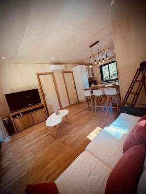 TV, ping pong - N&L Signature - Ô Lodge (Mornas)