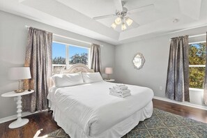 3 Schlafzimmer, Bügeleisen/Bügelbrett, WLAN, Bettwäsche