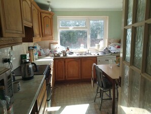 Shared Dormitory, 1 Bedroom, Patio | Interior - Room-extra Large Double Room in a Shared (Worcester Park)