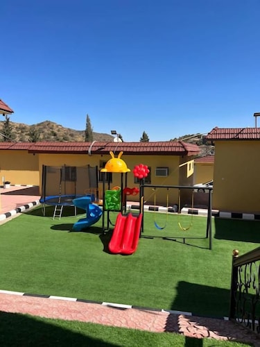 Al Jawhara Suite Holiday Homes