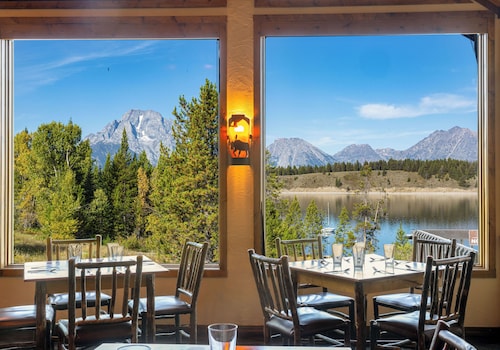 Signal Mountain Lodge