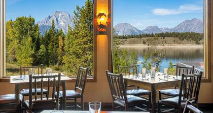 Signal Mountain Lodge