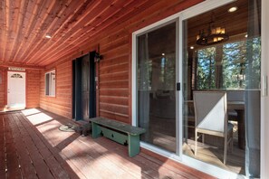 Exterior detail - Family-Friendly Tahoe Retreat: Walk to Beach + Nearby Ski Resorts (Kings Beach)