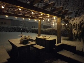 Outdoor dining - Vrbo Property (Sant'Antonino)