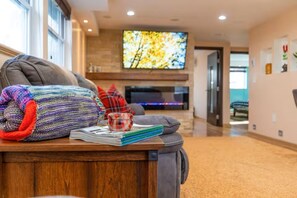 Living area - Mountain-Lake Getaway with Hot Tub (Albrightsville)