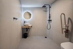 Bathroom - Hotel ARENA byAstiblanco (Valencia)