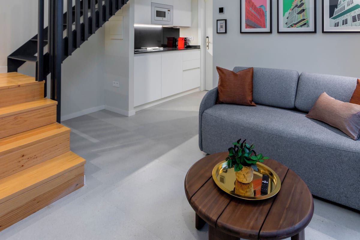 Deluxe Duplex | Living area