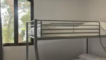 Basic Triple Room, Garden View