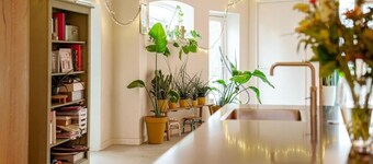 Spacious house with garden and free parking near Gouda center