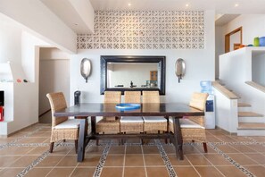 Dining - Beautiful, Huge Beachfront Home Serenity Beach (Puerto Peñasco)