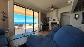 Interior - Beautiful, Huge Beachfront Home Serenity Beach (Puerto Peñasco)