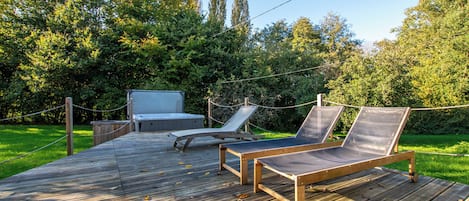 Bain à remous extérieur