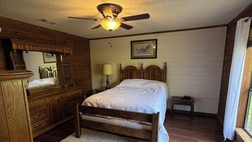 3 habitaciones, wifi gratis y ropa de cama