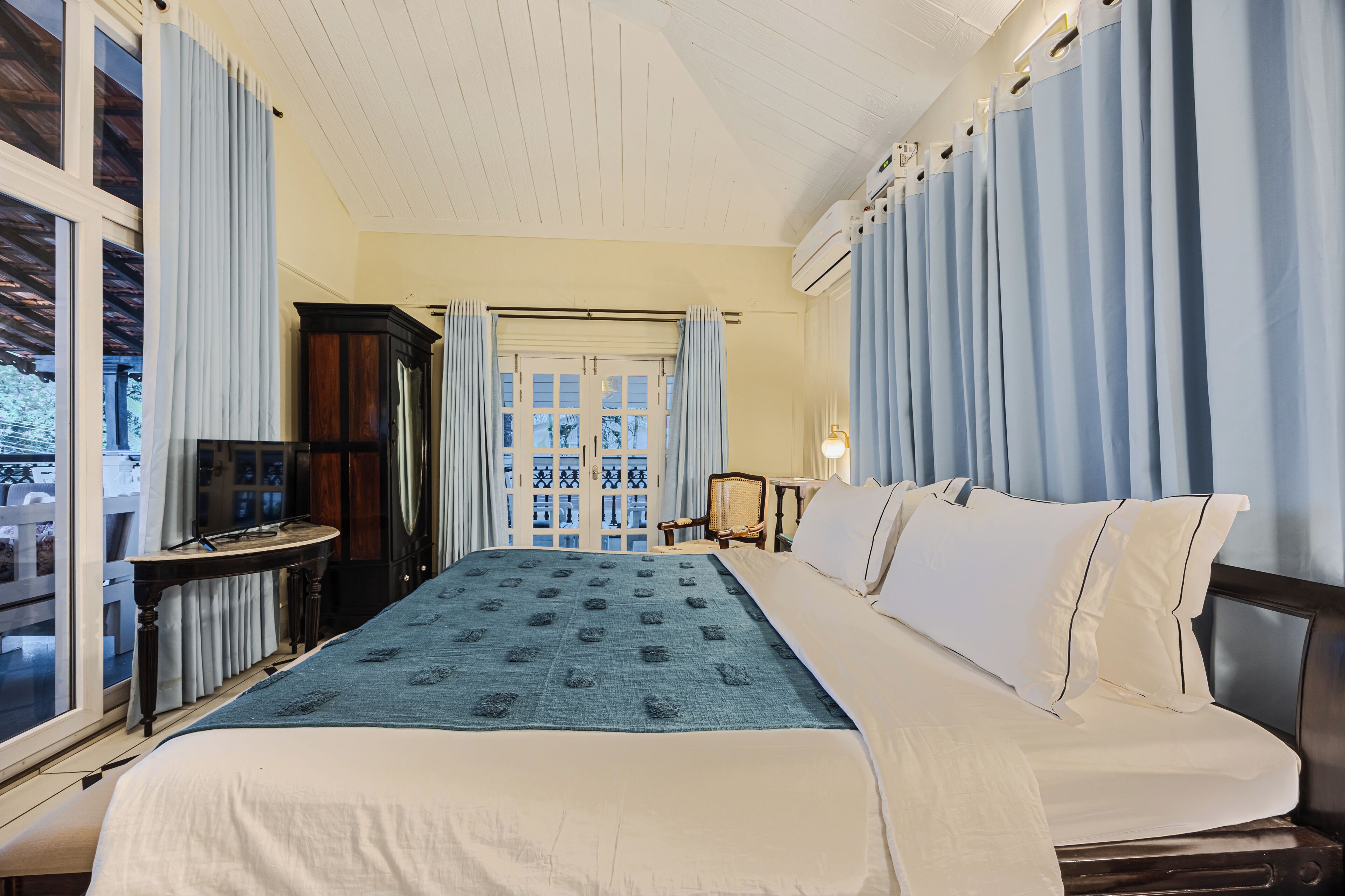 Deluxe Villa, Balcony, City View