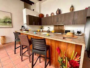 House, Pool View | Dapur peribadi