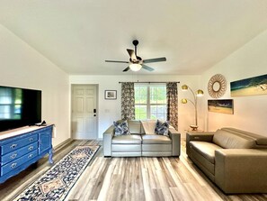TV - Blue Haven - Minutes From WEC, Springs, and More! (Ocala)