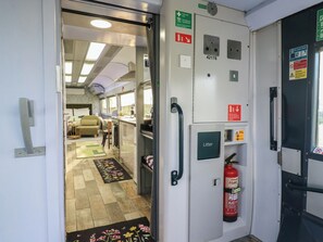 Interior - The Carriage Ely Penzance (Ely)