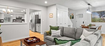 Modern Private Camas Retreat Near Lake & Downtown