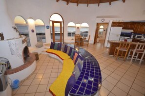 Interior - Charming and Rustic Beachfront Home Sun House (Puerto Peñasco)
