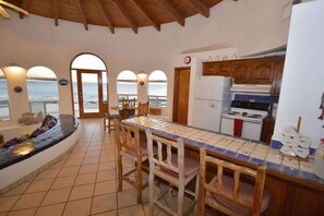 Fridge, microwave, oven, stovetop - Charming and Rustic Beachfront Home Sun House (Puerto Peñasco)