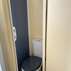 Bathroom - Mobile home with overhang (Sérignan)