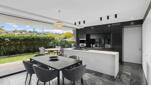 Outdoor dining - Canopy, Double Bay Hosted by L'Abode (Double Bay)