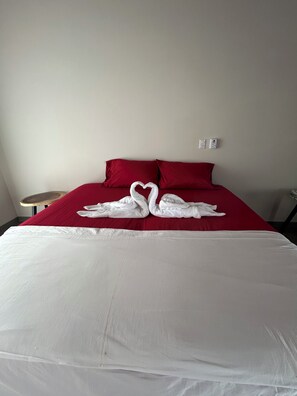 WiFi, bed sheets - Caroline home 2. Quepos (Quepos)