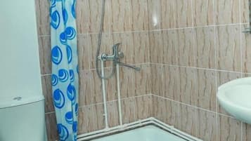 Double Room, Balcony, City View | Bathroom