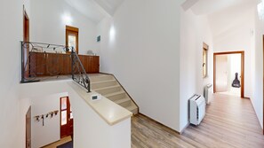 Interior - Villa in Kavac with beautiful sea view (Kavač)