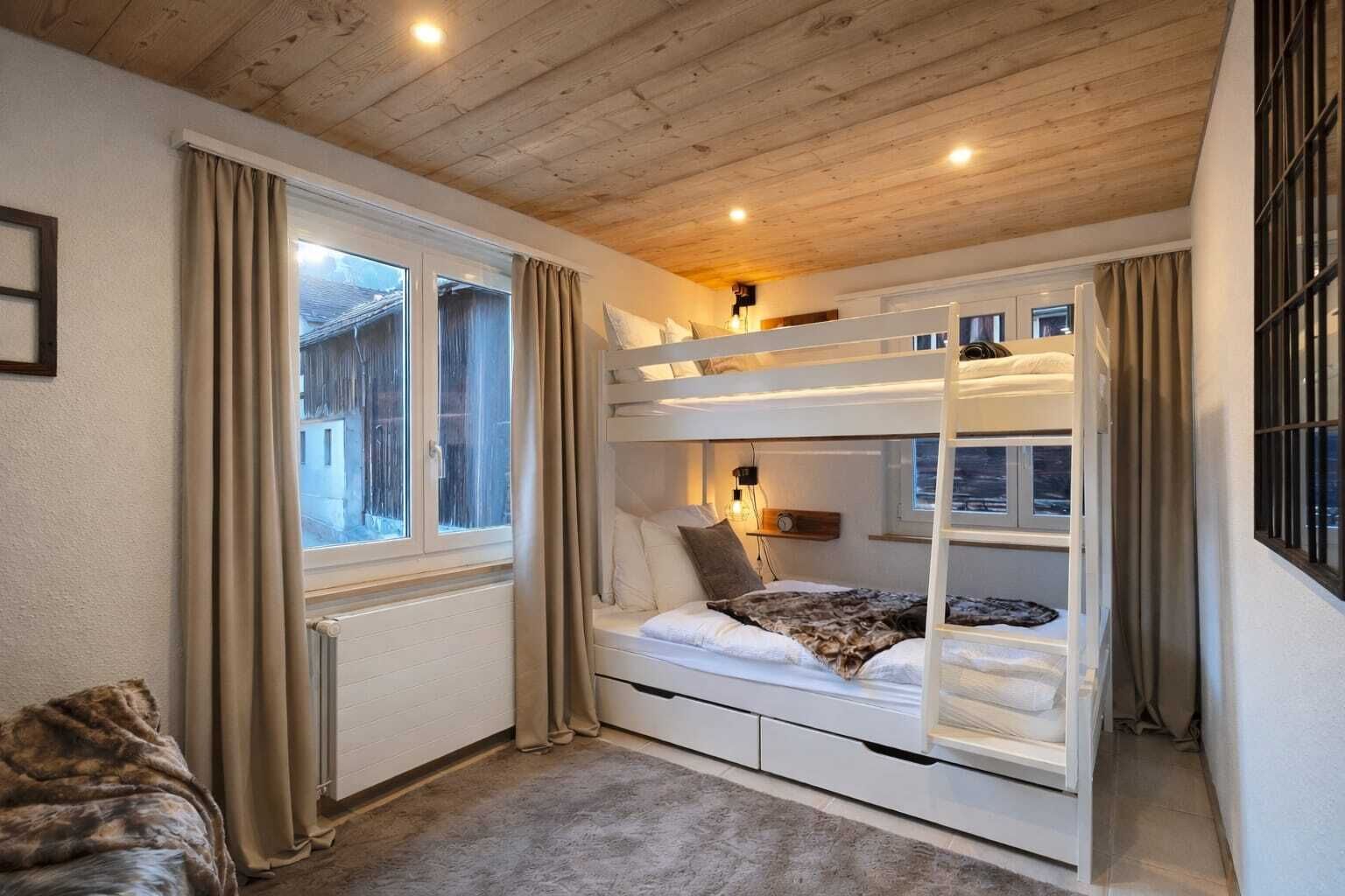 3 Schlafzimmer, Bügeleisen/Bügelbrett, WLAN, Bettwäsche