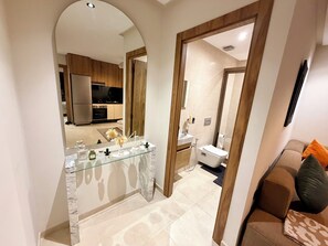 Interior - Élégance Moderne à Gueliz 1 Bedroom and Living Room (Marrakech)