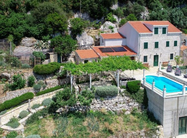 Villa (Four Bedroom Villa with Outdoor Swimm) | Extérieur