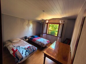 4 bedrooms, iron/ironing board, Internet, bed sheets - Landaise house 20 minutes from lakes and oceans (Castets)