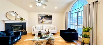 3-bedroom house in gorgeous Burleson with AC for relaxing stays