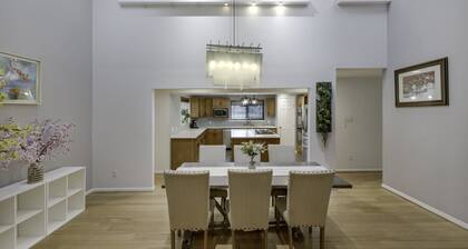 10 Sleeper | Pool Access, AC,