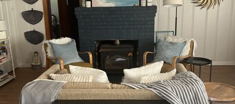 3-bedroom house in soothing Saint Leonard with AC for relaxing stays