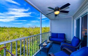 Property grounds - Anna Maria Island -walk to the beach, shops and restaurants! (holmes Beach)