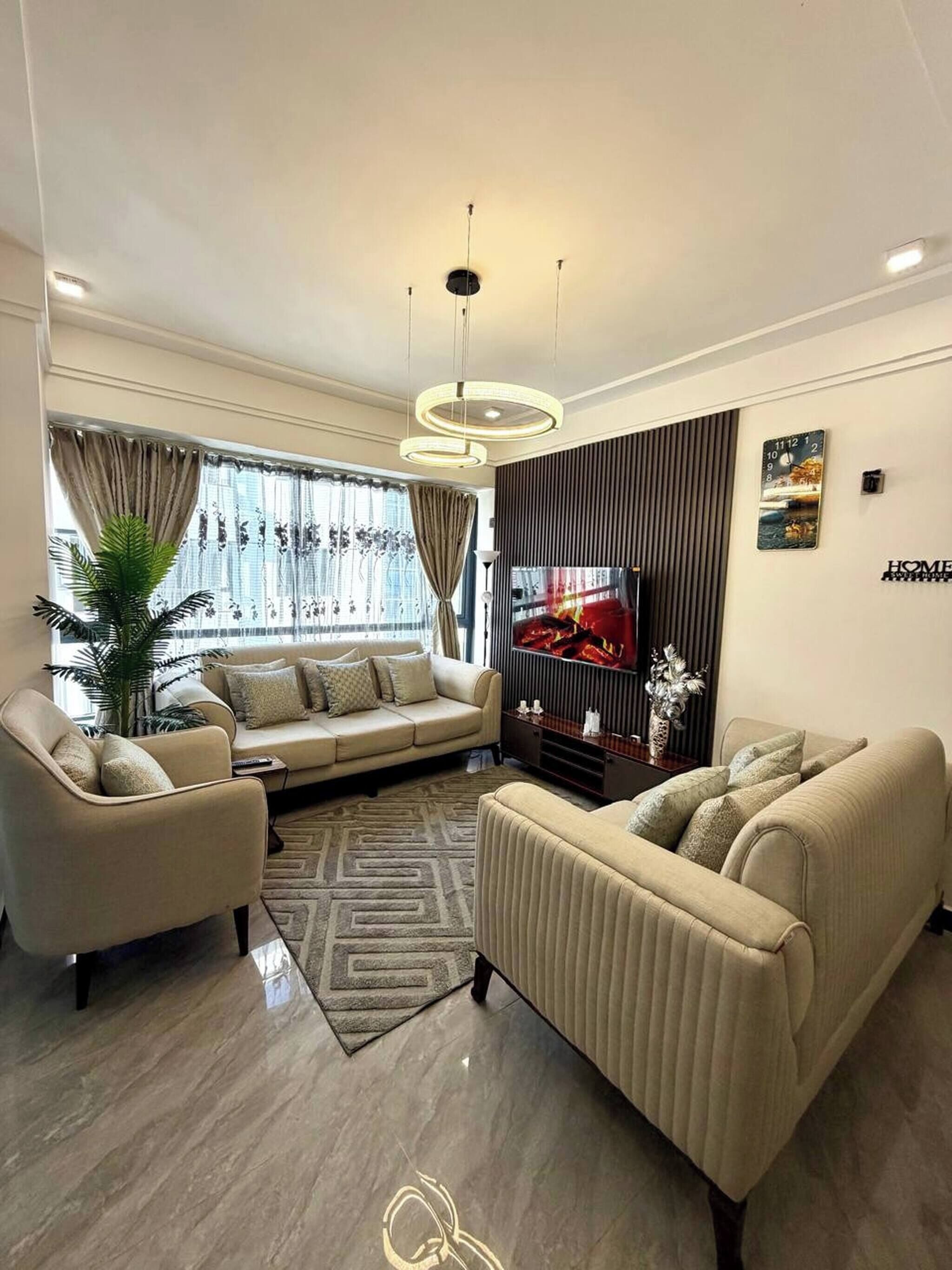 Apartment, 2 Bedrooms, Accessible, Smoking | Living area