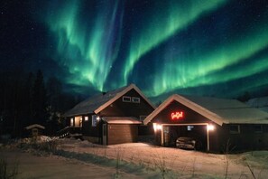 Exterior - Vrbo Property (Troms)