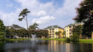 Exterior - 2bd/2ba Resort Condo, full kitchen, W/D, Sheraton Broadway Resort (Myrtle Beach)