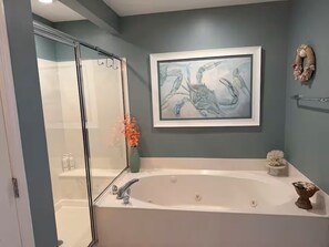 Bathroom - "Sterling Beach" Beachfront 2BR/2BA PCB (Panama City Beach)