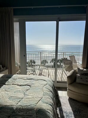 Room - "Sterling Beach" Beachfront 2BR/2BA PCB (Panama City Beach)