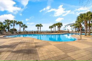 Pool - "Sterling Beach" Huge 2BR Gulf Front + Big Balcony (Panama City Beach)