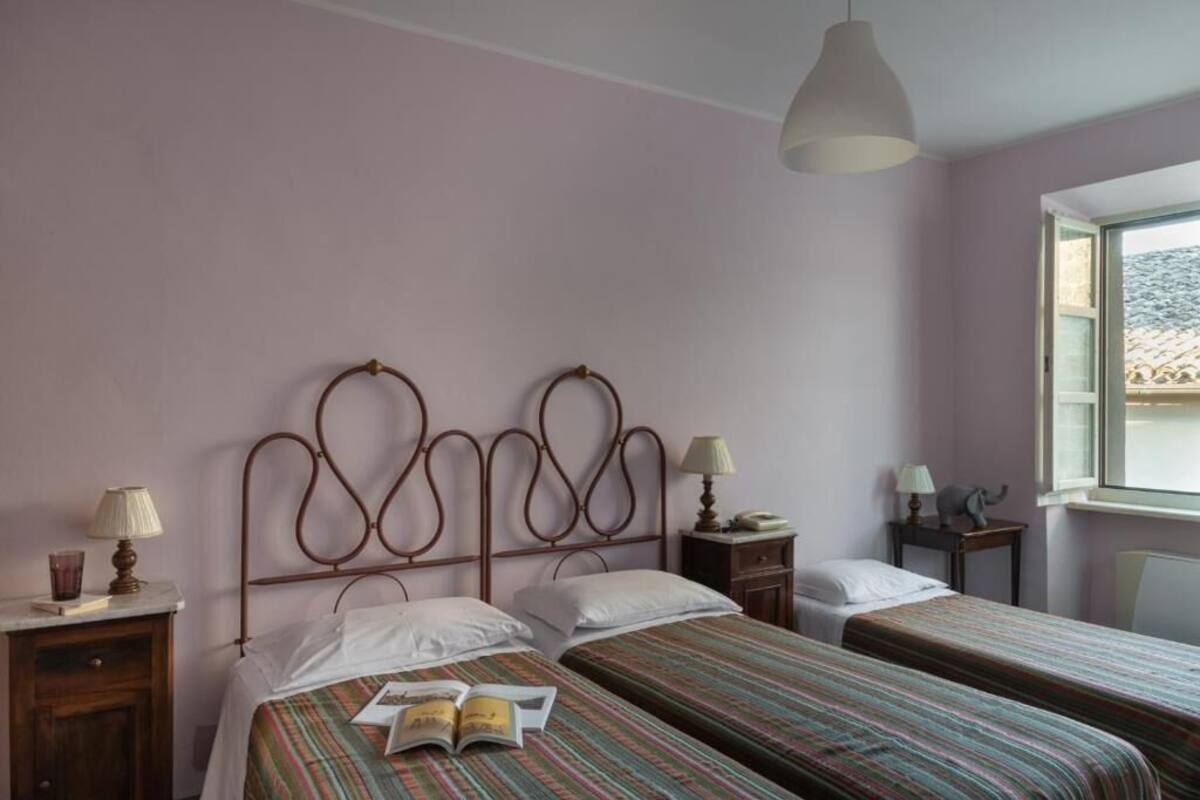 Family Room, City View