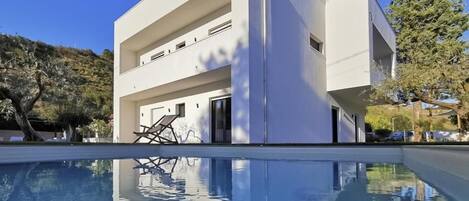 Apartment, Balcony, Mountain View | Pool