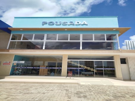 Exterior detail. POUSADA POSTO MALHADA GRANDE