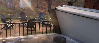 Lake Access Retreat on Chatuge: Hot Tub & Mountain Views