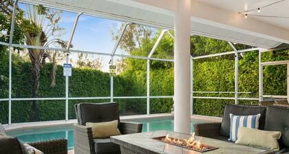 Cozy Villa with Heated Pool, Covered Outdoor Living, Just Minutes to Beach