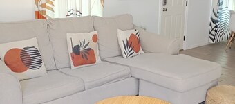 Modern Boho Apt 2Bd/2Ba  WITH  Sofa Bed near UTRGV