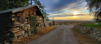 Peaceful and serene.Located right next to Great Basin National Park.